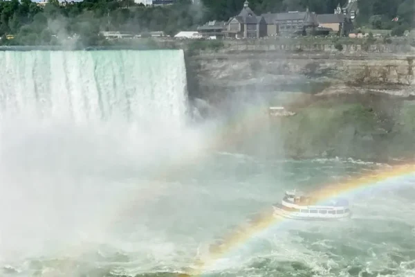 1-Day Niagara Falls Tour